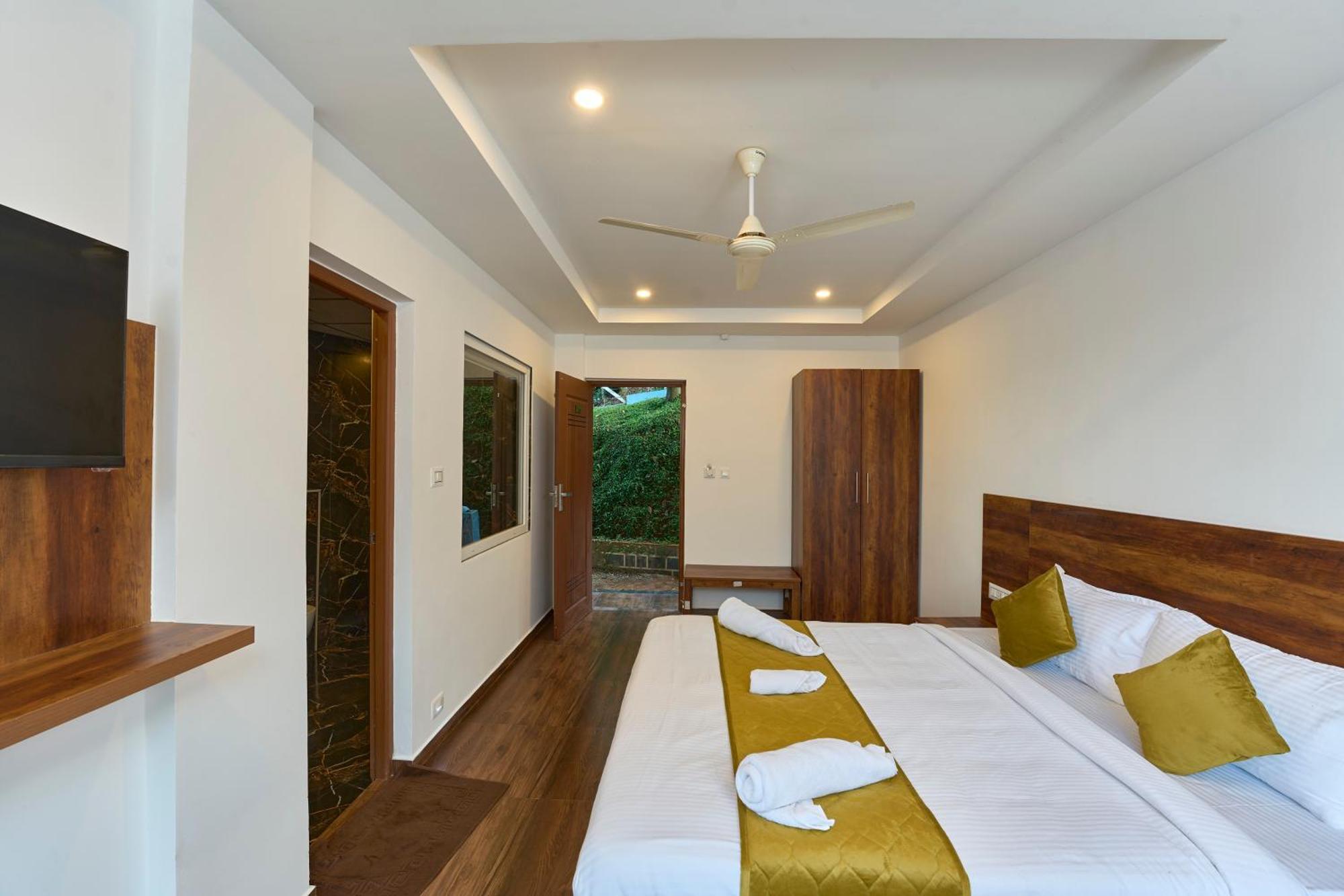 Velvet Revive Munnar Hotel ภายนอก รูปภาพ
